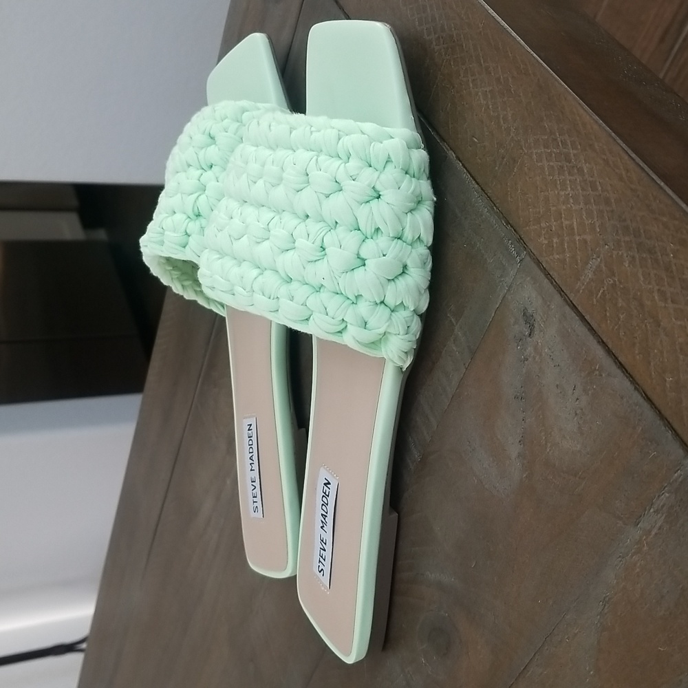 Steve Madden Slides - Picture 6 of 6